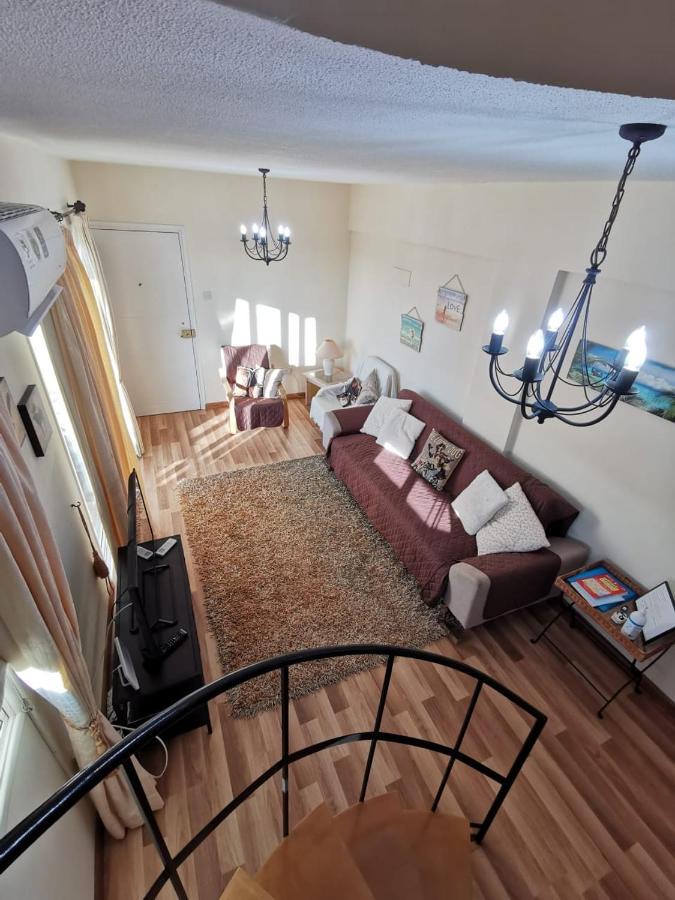 Must Stay - Sea & Salt Lake Panoramic View Apt Larnaca Esterno foto